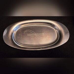 Sleek Silver Oval Serving Tray